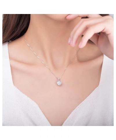 14K Gold Plated Heart Diamond Necklace Sparkle Solitaire Pendant Halo Necklace for Women Classic Luxury Love Clavicle Neckban...