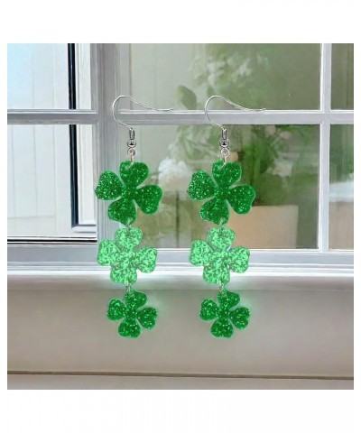 St. Patrick's Day Green Leaf Earrings for Girls Women,Clover Horseshoe Drop Earrings for Irish Festival Gift,Irish Shamrock D...