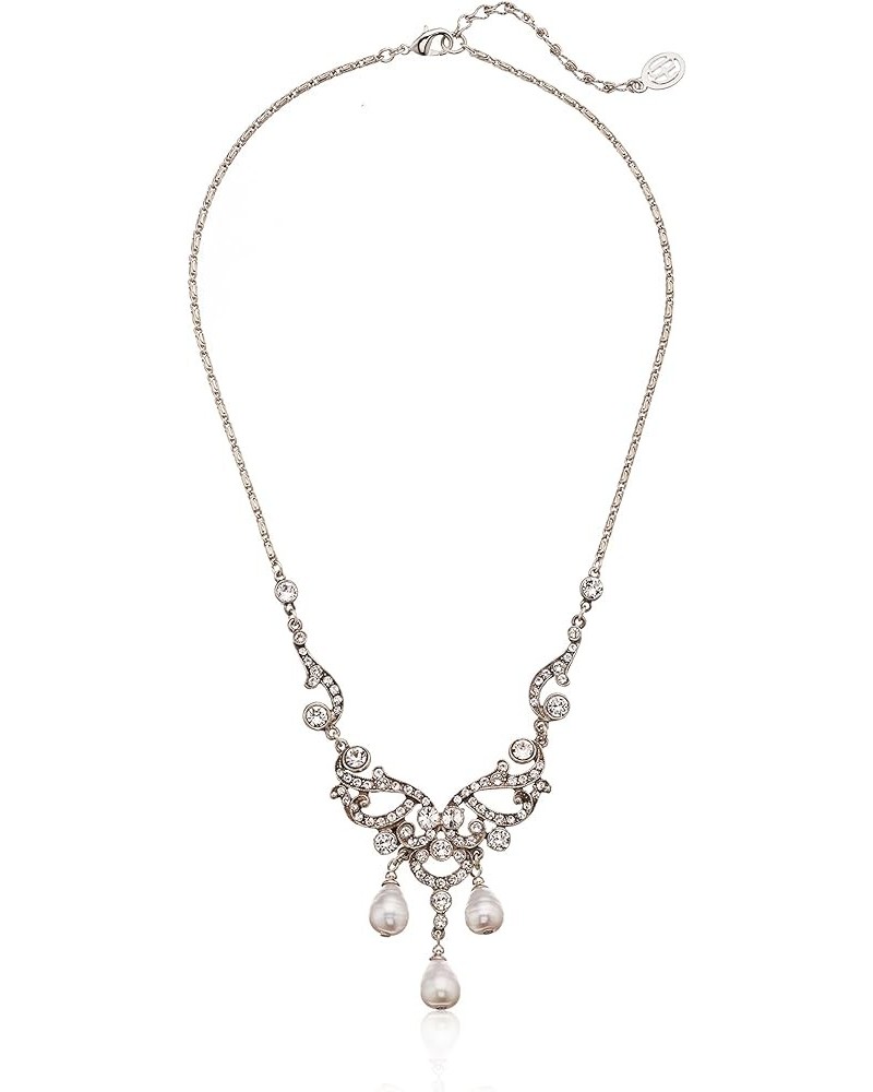 Victorian Deco Pendant Necklace $37.95 Necklaces